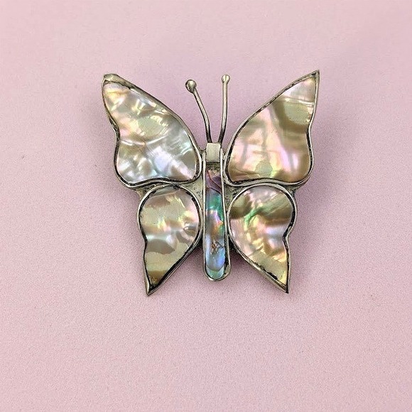 Jewelry - VTG Mexico Butterfly Brooch Iridescent Abalone Silver Tone Whimsy Fairy